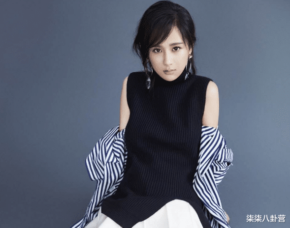 【杨紫】本以为杨紫的机场防护就够“专业”了，看到韩雪后：惜命第一名！