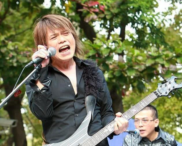 「演唱会」伍佰开演唱会插不上嘴的背后，能否拉开华语乐坛最后一块\遮羞布\