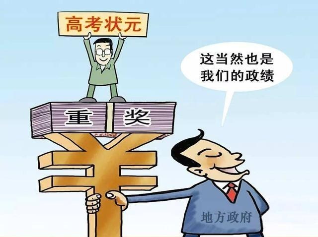 ：许可馨这么“闹”，把学校害惨了，留学生如此“无赖”，值得反思