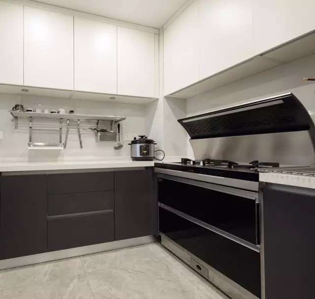 ：5㎡的小厨房如何设计？掌握这4个要点，空间会大很多