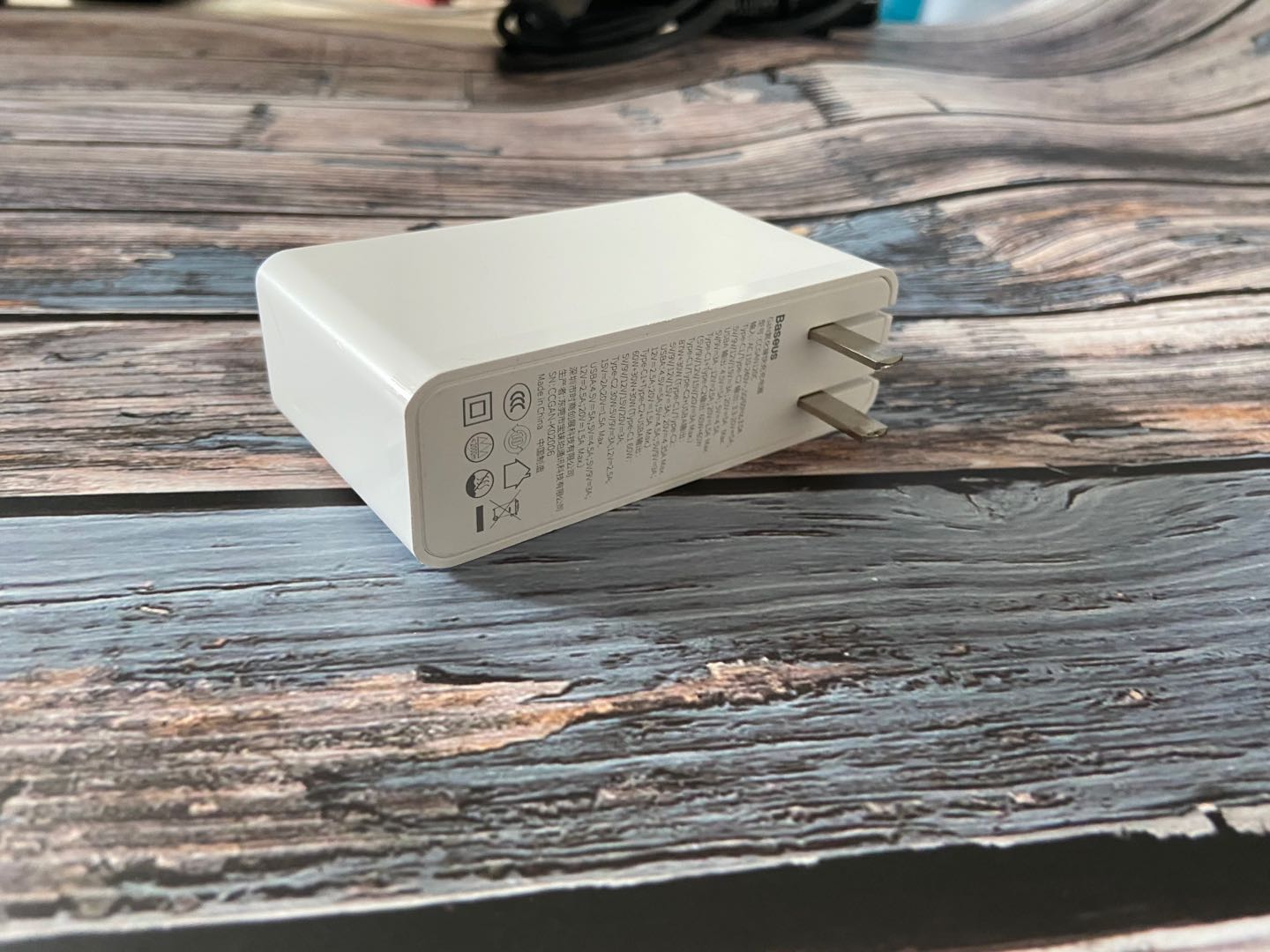 充电器|为行业再立新标杆，倍思120W氮化镓成出差党必备神器