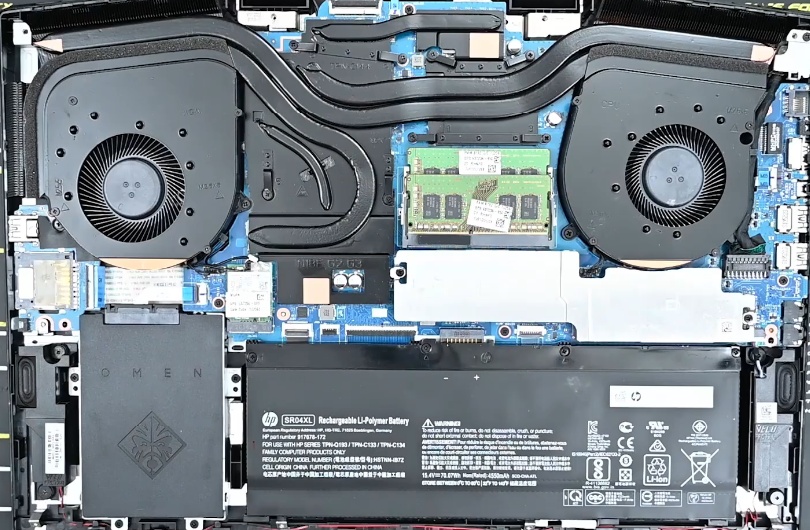 键盘|暗影精灵6 Plus：你的新式烧烤架已到货，请注意查收！