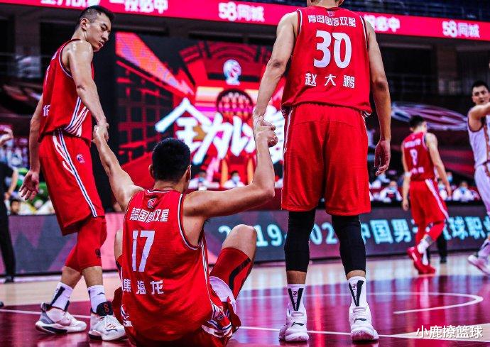 广东男篮|广东宏远迎来季后赛首秀!易建联大战2米22神塔,杜锋表示不可轻敌