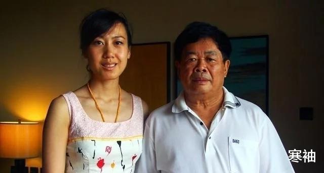 寒袖|曹德旺另结新欢，写信问发妻诉求，妻子回信：我只要房子和孩子