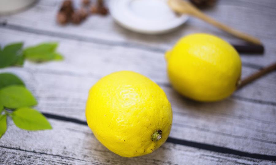 【柠檬】吃柠檬有什么好处?