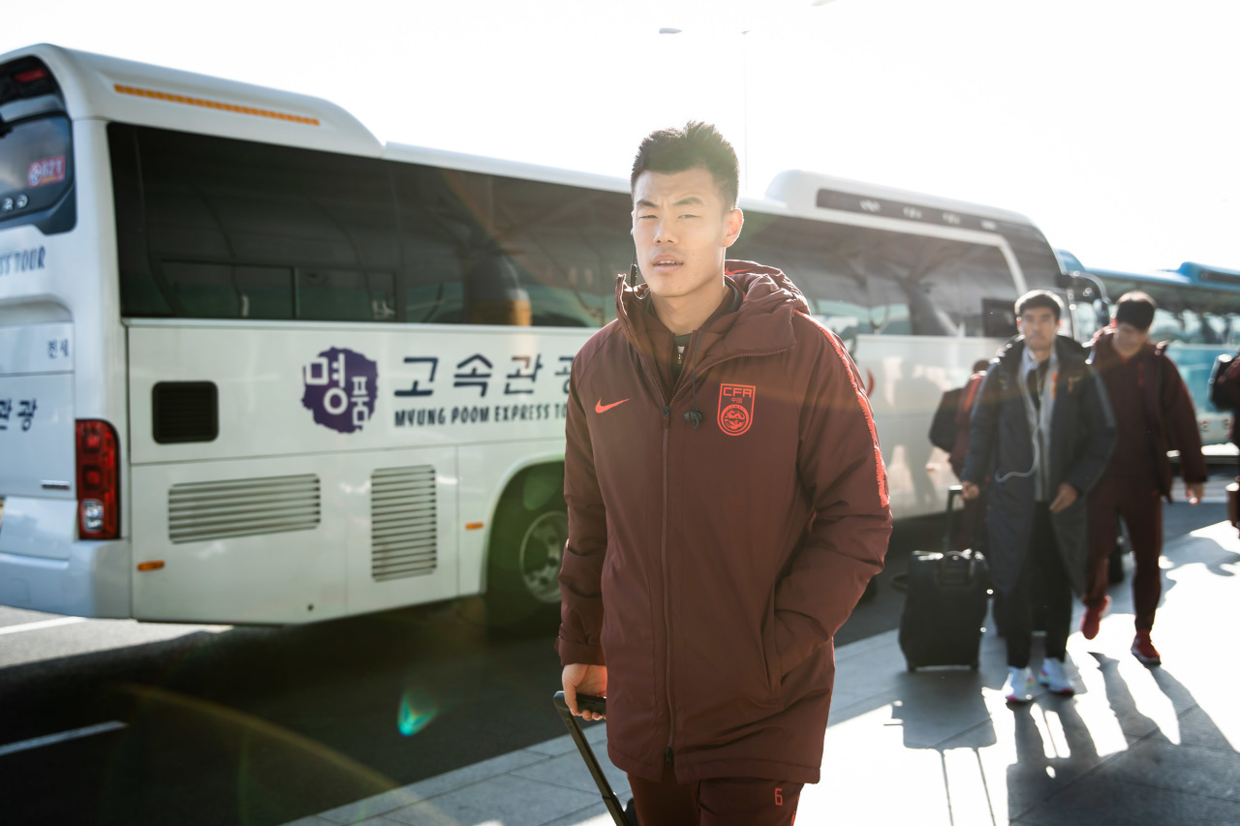 「国足」比归化球员更耀眼！中甲本土王两球定乾坤，国足早该给他机会！