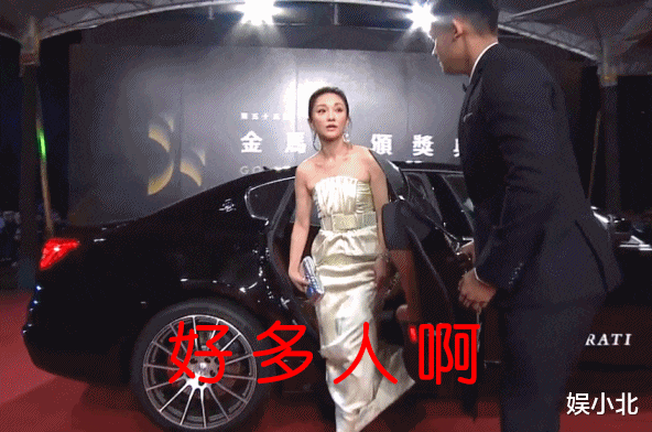 『周迅』电影中是精灵,生活中却是个铁憨憨,“热心市民”周迅的奇葩瞬间