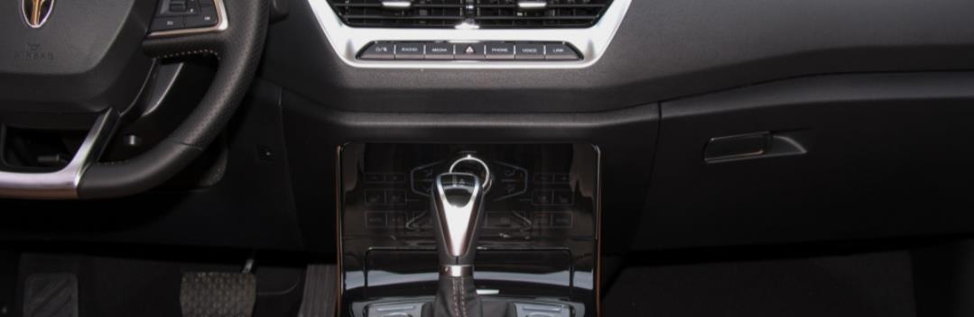 「别克君威」开完红旗H5，换到别克君威上，车主：差别对比后不难看出