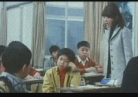 教师|“女教师上课忘关投影仪，浏览记录被公开…”哈哈哈学生们尴尬了！