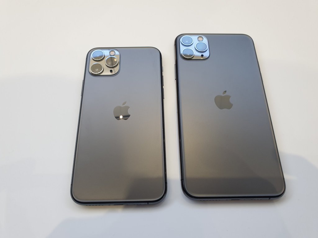 iphone11▲当初被“捧上天”的iPhone 11 Pro，如今跌成华为价，再等等！