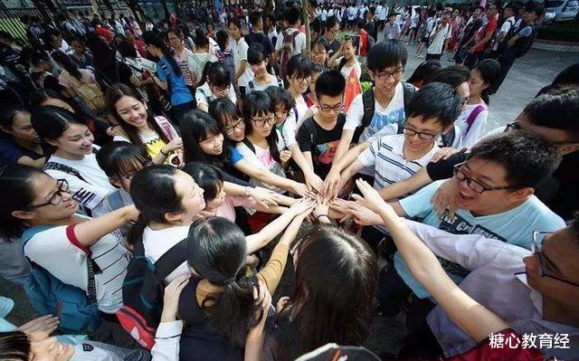 大学|儿子高考失利，父母觉得读专科不如提前工作，网友：别害了孩子