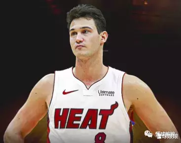 尼克斯队▲当年把别人蝼蚁一样甩掉，如今要亿元顶薪求他回来实在骚了