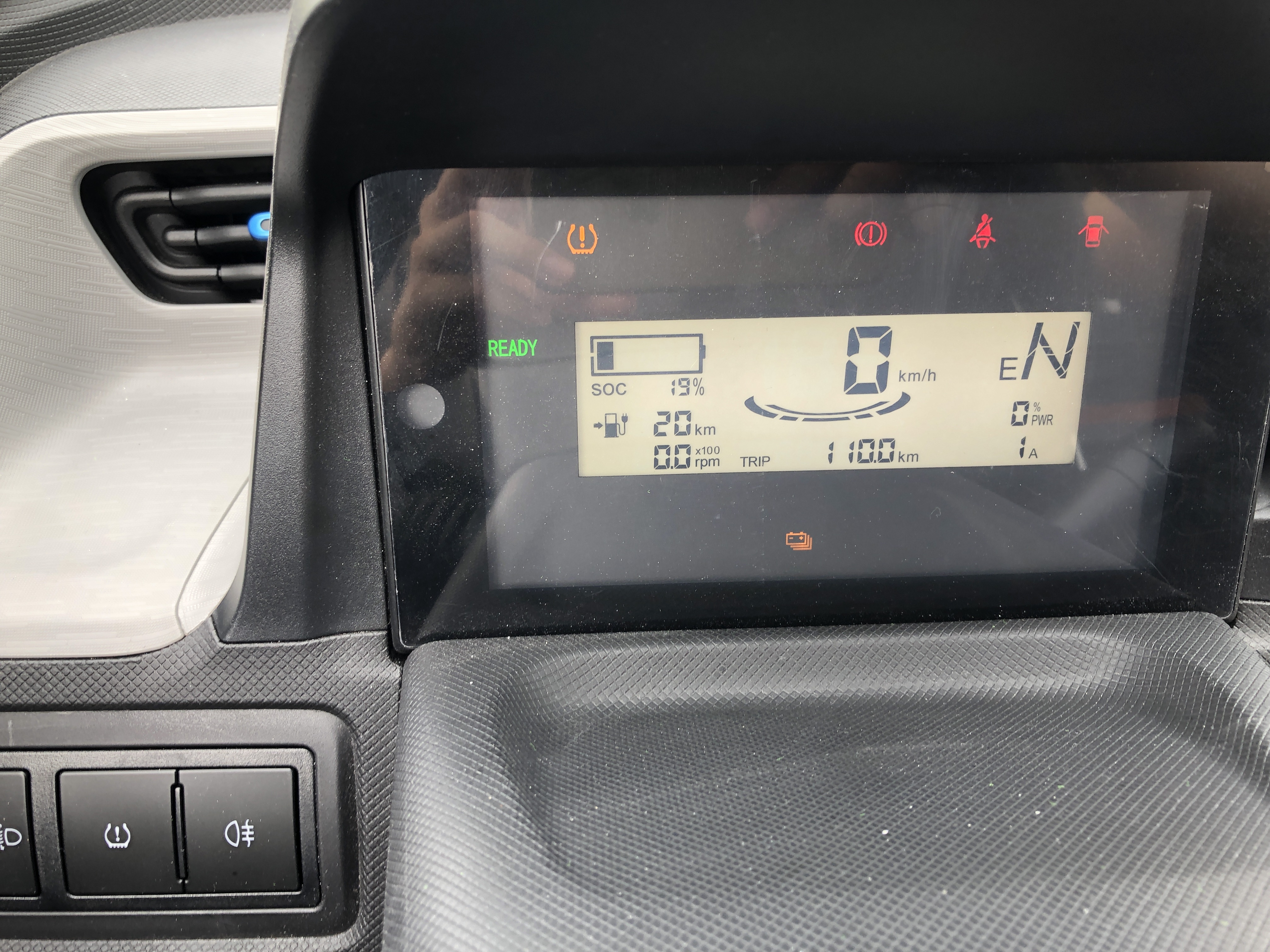 五菱宏光|满电到趴窝，实测五菱宏光MINI EV续航里程“虚标”