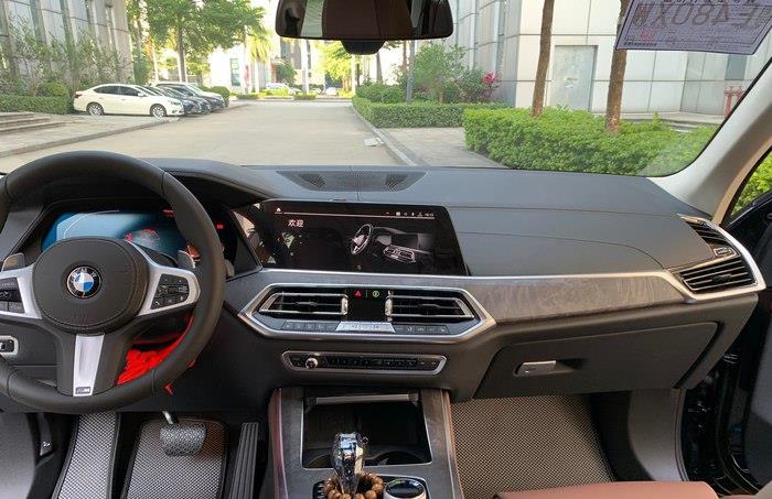 宝马X5@开了宝马X5，又开路虎揽胜，比较两车，车主直白地说了感受