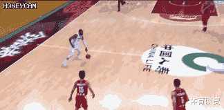 广东男篮|3分险胜！广东锁定常规赛冠军，险被逆转+主力伤退，杜锋怒吼太无奈