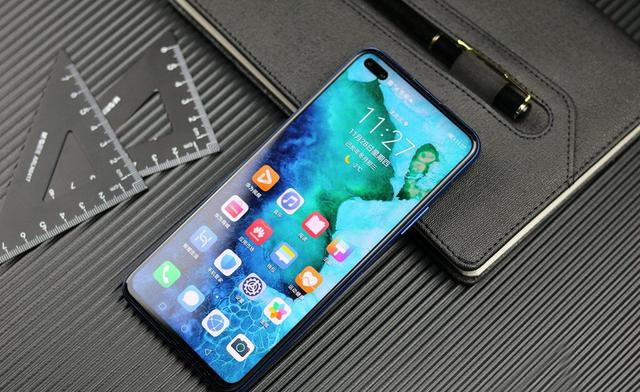 华为荣耀|赵明再次妥协,荣耀V30一夜跌至“心动价”,麒麟990+5G+40W快充