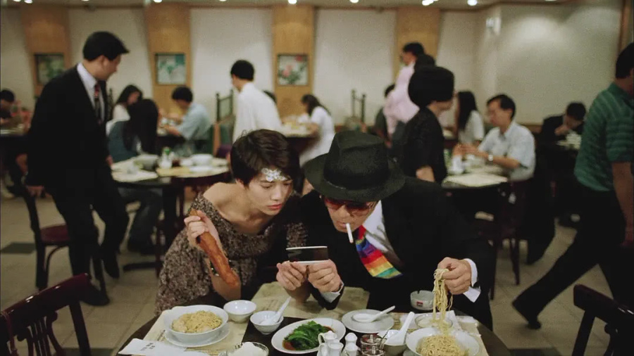 【成龙】1989年，成龙这部电影集合了50多位明星，却败给了周润发