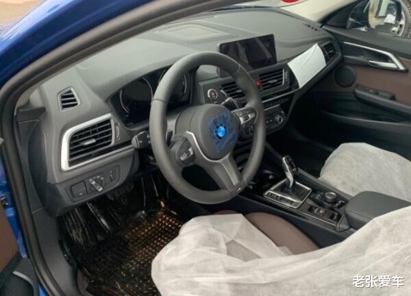 宝马1系|没白等,从19.88万跌到14万,车宽1米8,开出去档次碾压迈腾