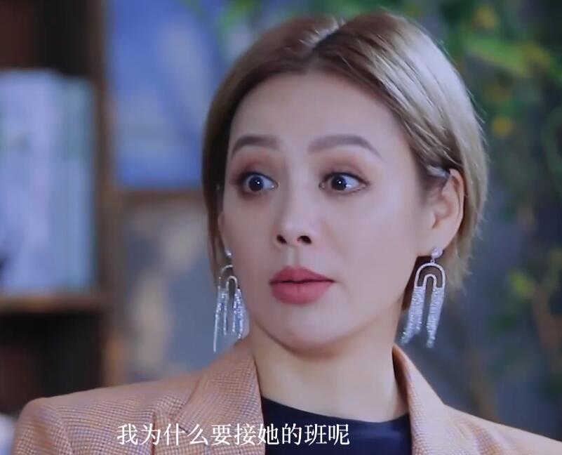 宁静@宁静：当红时拍了几十部戏待播 以为稍作休顿名气依旧 两年就被遗忘