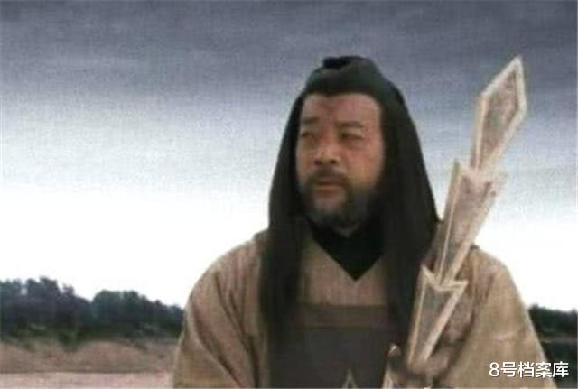 鸿钧老祖：鸿钧老祖真实身份：第一个降临地球的外星首脑，来自36层天外！