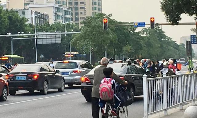 食材|这碗“毒面条”毁了多少孩子,再爱他也要立刻停止