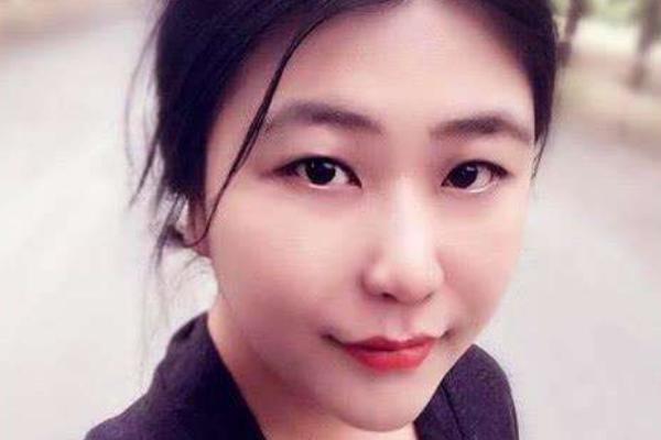 乔碧萝殿下|还记得全网嘲的乔碧萝吗？今瘦身成功变女神，与00后男友恩爱非常
