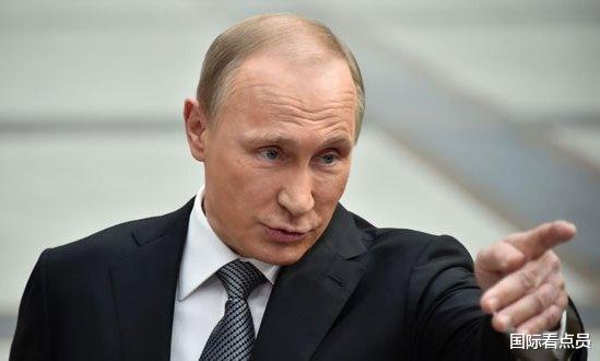 轰炸机■美军轰炸机越过海峡，6国战机起飞护航，俄：局势快控制不住了