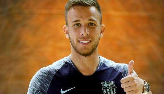 『巴塞罗那』尤文相中新哈维，巴西小妖在巴萨不得志，亚平宁半岛可成新落脚点