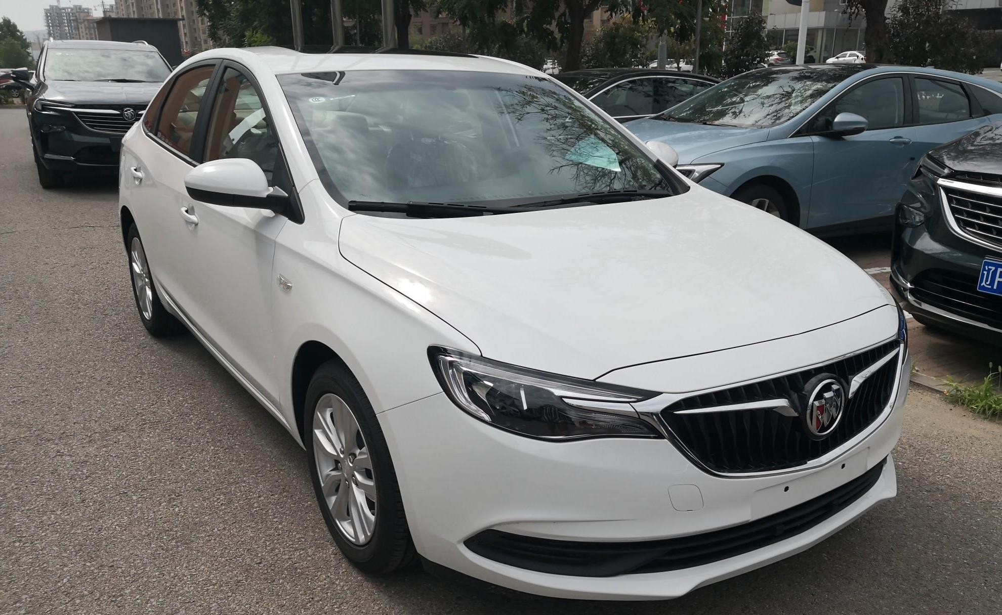 别克英朗|7.8万喜提别克英朗典范，开了两个月的感受，我只想说句心里话！