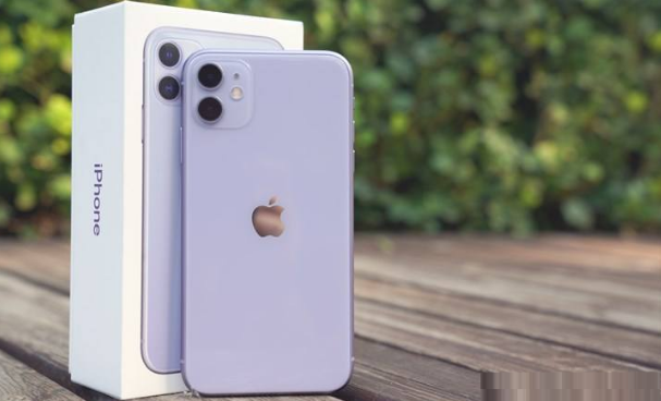 『iphone12』为什么宁可等iPhone12，也不买iPhone11？5G不是唯一原因