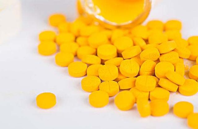 维生素b2@几块钱一瓶的维生素B2，对身体有什么用？可惜知道的人并不多！