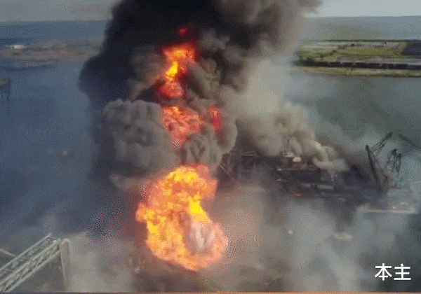 菲律賓、美國接連爆炸！現場火光沖天，一艘輪船直接被炸上天-圖4