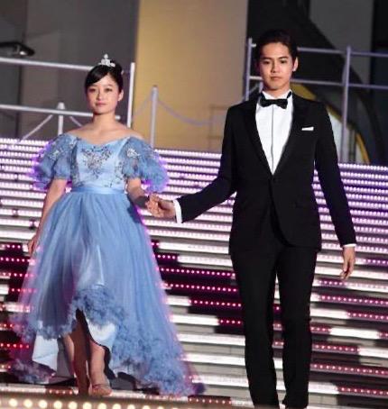 桥本环奈：日本千年美少女崩坏？桥本环奈发福上下一般粗，疑酗酒过多不自制