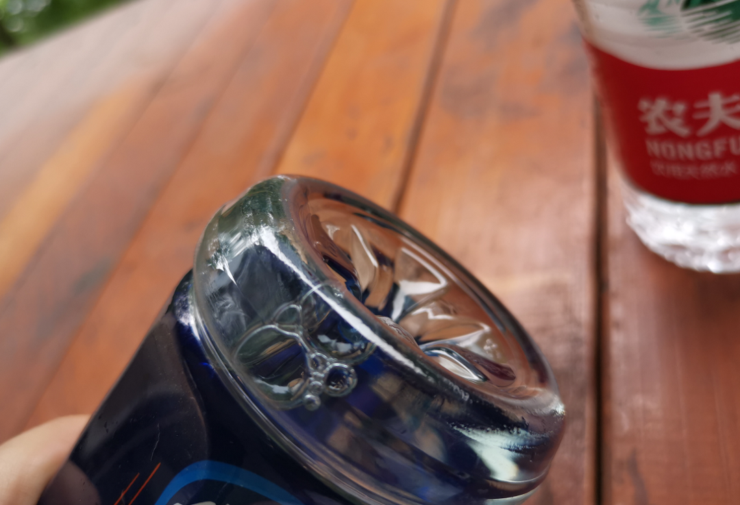 #鸡蛋#饮料瓶底的“凹槽”是为了节省饮料？不懂的人，这么多年白喝了