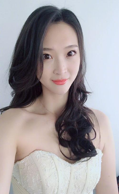 惠若琪|惠若琪泳装秀，肤白貌美，身材圆润傲挺，网友：老杨简直太幸福！