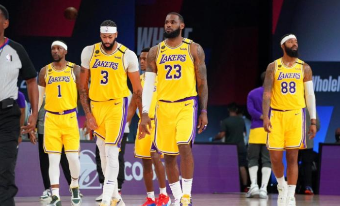 湖人队|轰23+16+8！辅佐詹姆斯一年，从罪人变成英雄，湖人得加薪四倍了