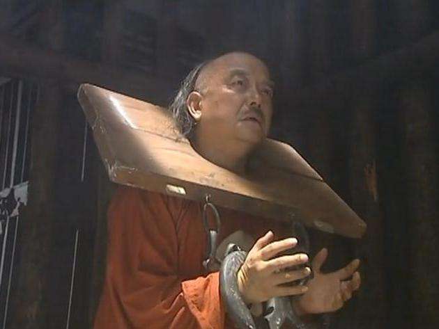 『和珅』乾隆死后15年，嘉庆才发现，乾隆为啥让和珅贪污，嘉庆：后悔杀和珅