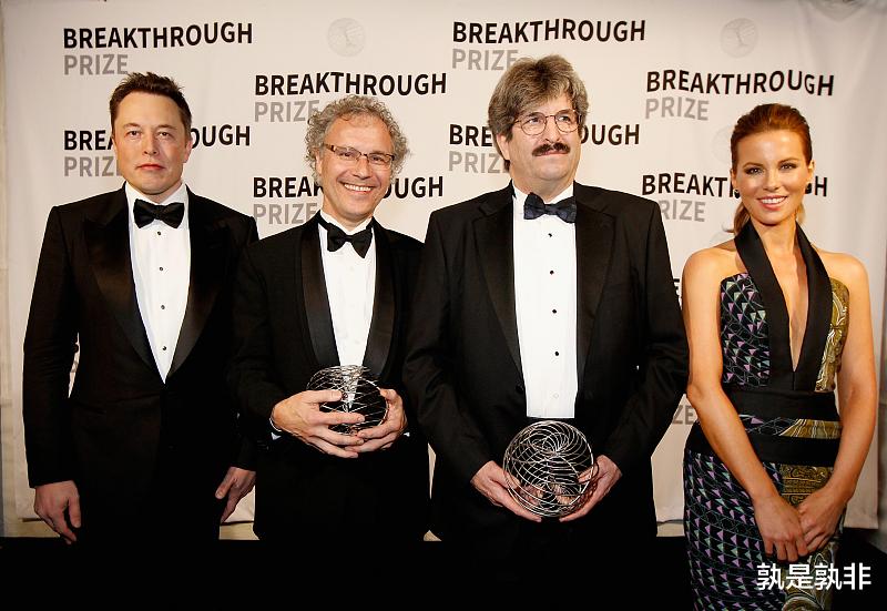 【PayPal】王兴忍不住吐槽:金融就是这么躺赚?