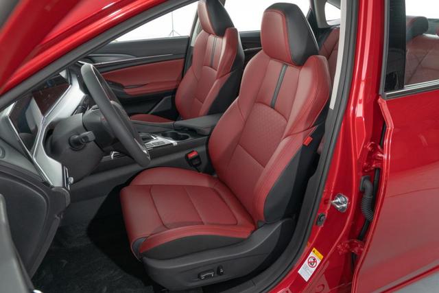 长安汽车|长安又捧红一爆款，3个月卖出近4万台，配1.4T油耗5.9L，不到9万