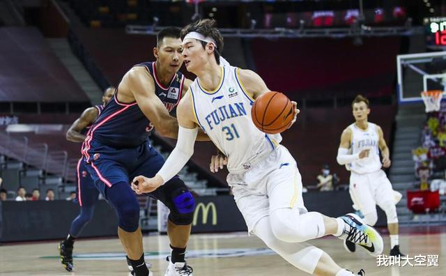 王哲林|男篮核心王哲林未来新东家浮出水面,不是北京,也不是新疆
