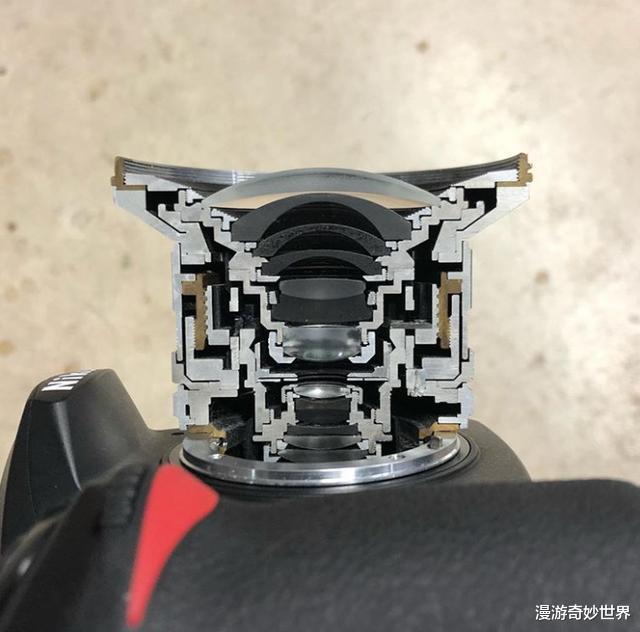 ：这些东西内部长啥样？25张照片揭示日常事物看不见的一面！