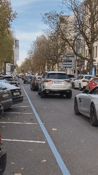 主板|从沙雕程度上来看，估计VR短期之内是很难普及了