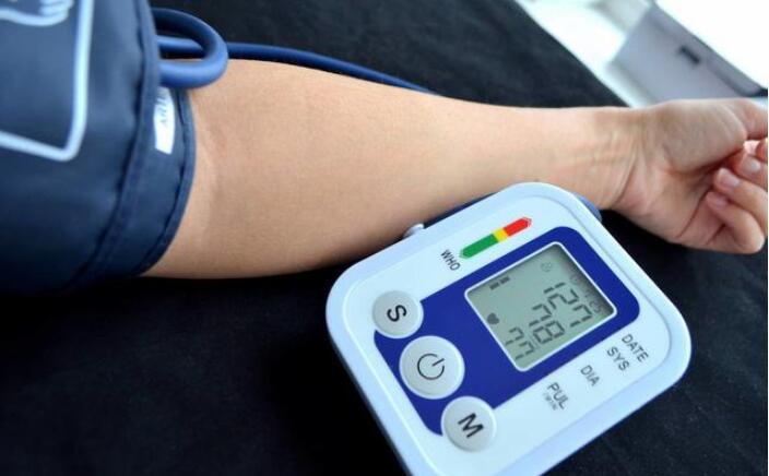 「肾病」肾病最怕2件事,会让肾衰竭提前到来,肾友们要高度警惕