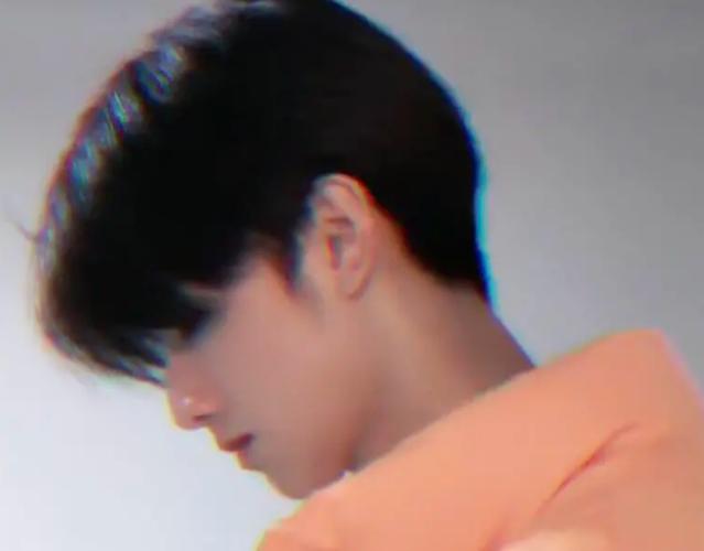 邓伦|网红直播纷纷被打回原形，前后形象判若两人，网友大呼“照骗”