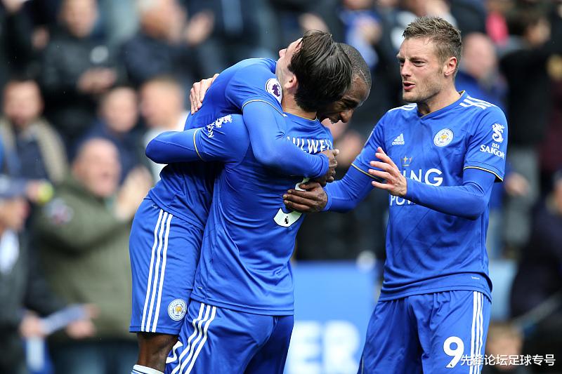 英超|英超收尾疯狂:曼联默契球坑切尔西,穆里尼奥前任接替索帅真不是剧本