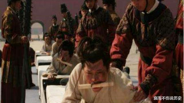 『朱元璋』这种刑罚虽然要不了命，但是受刑者受尽了侮辱，多数人选择自杀了