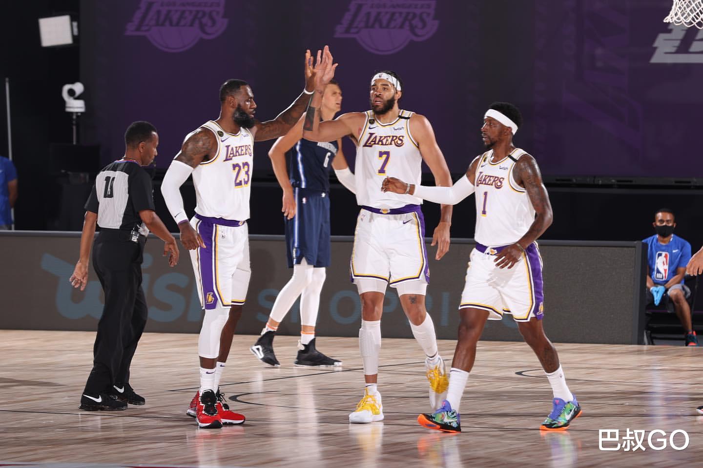 达米恩·利拉德|51+7+3！利拉德赛后公开道歉，湖人腹背受敌，安东尼美梦要成真了