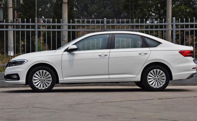 日产轩逸|大众豁出去了,从9.99万跌至6.59万,不给轩逸留活路