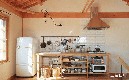 |厨房并不是越大越好，学她家这样布置，美观实用上档次，晒晒！