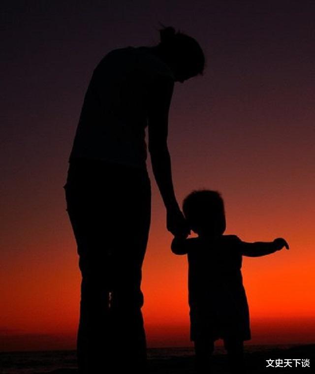 文史天下谈|湖南女子生下“小猴子”，杂技团曾想出钱购买，孩子妈：我舍不得